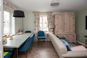 Sitting Room- click for photo gallery